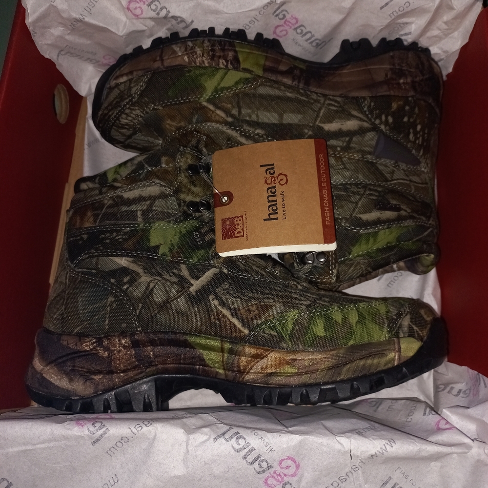 Hanagal camo man boots size 8